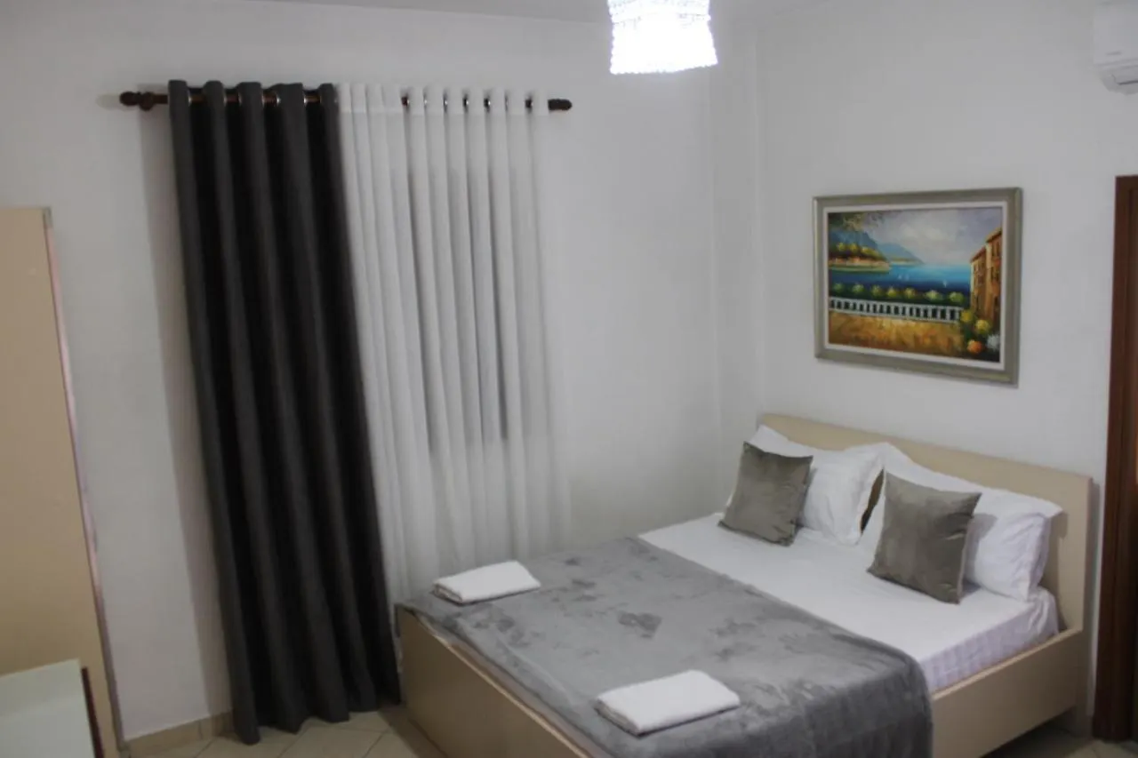 Deni'S Family Apartment In New Blvd Tirana
