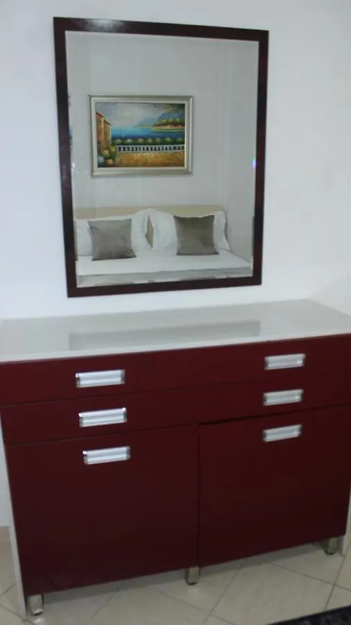 Deni'S Family Apartment In New Blvd Tirana